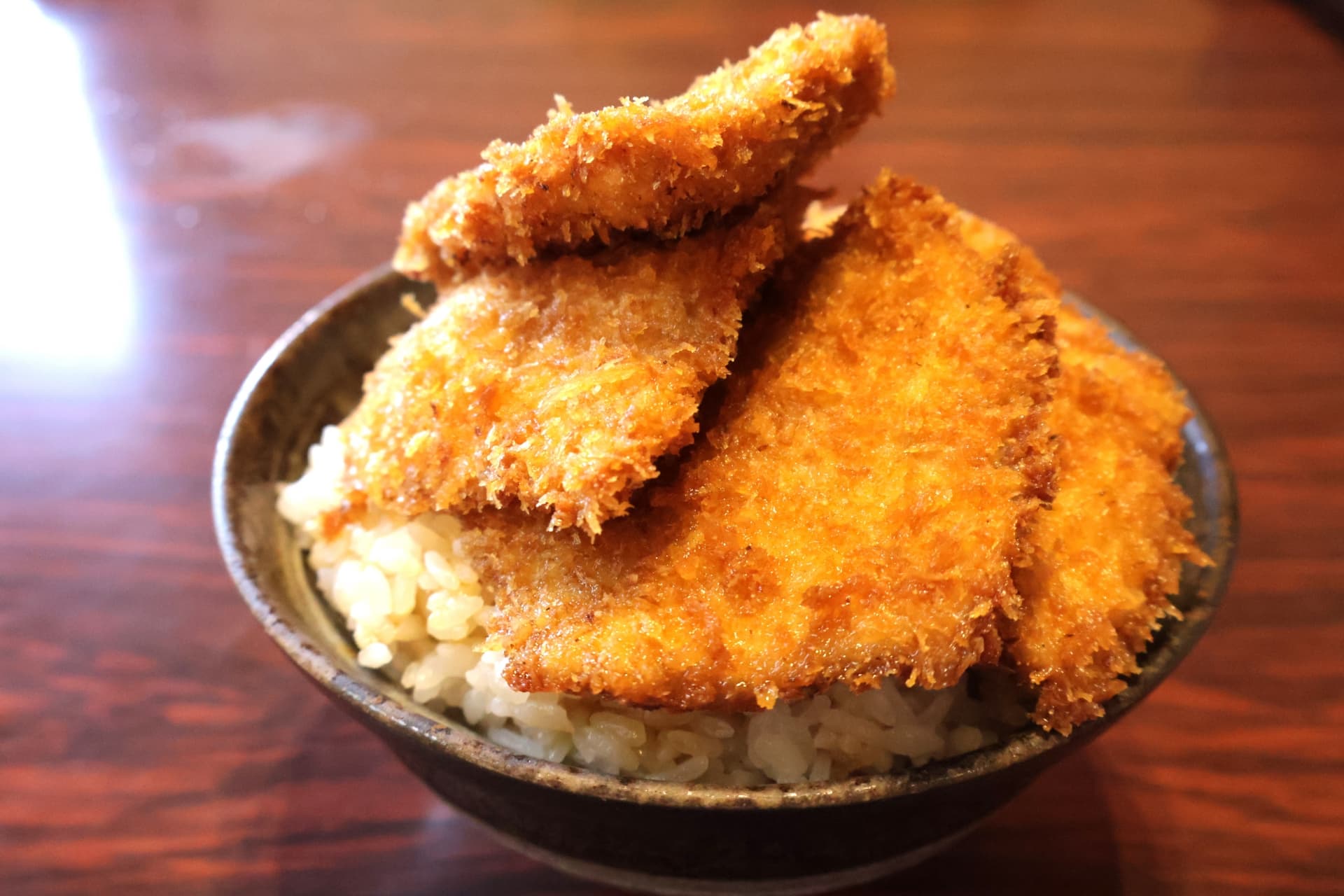 タレカツ丼(新潟県)の写真