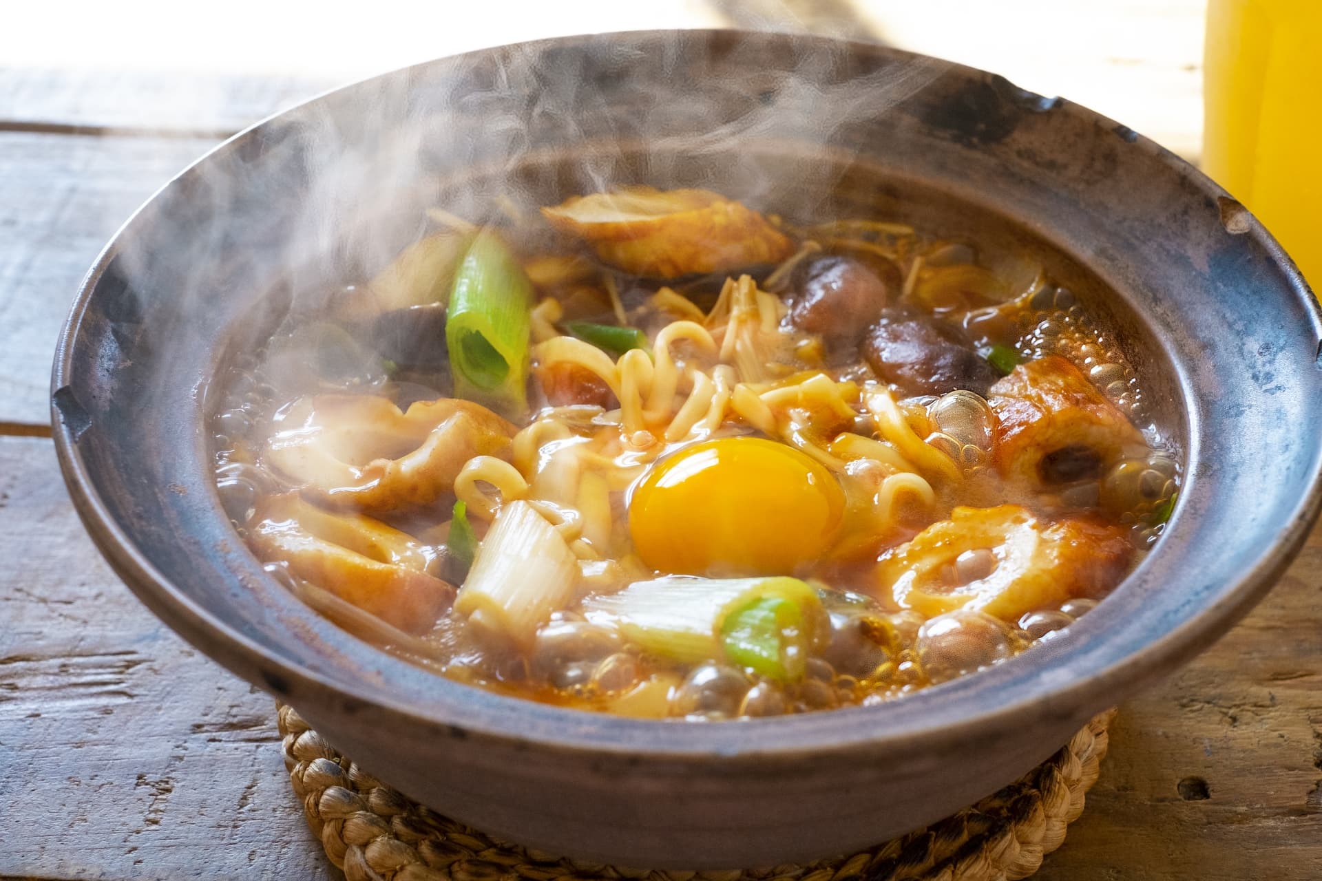 味噌煮込みうどんの料理写真